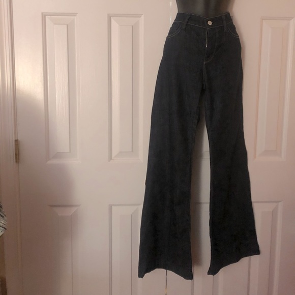 ⭐️HOST PICK LNWOT Seven For All Mankind “Ginger “ flare jeans - Picture 1 of 6